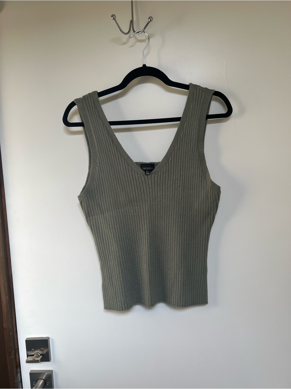 Zenobia Ribbed V-Neck Tank Top - Olive Green